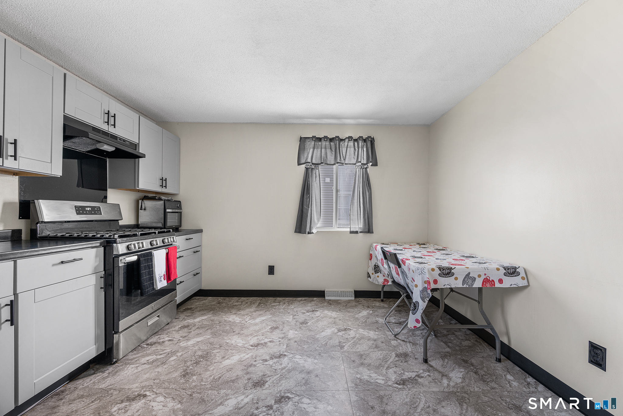 31 West Clark Street West Haven CT 06516