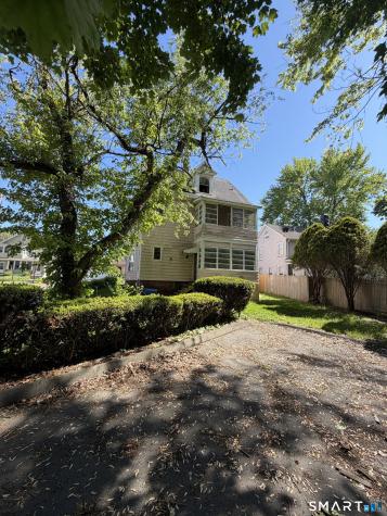 162 Liberty Street Middletown CT 06457