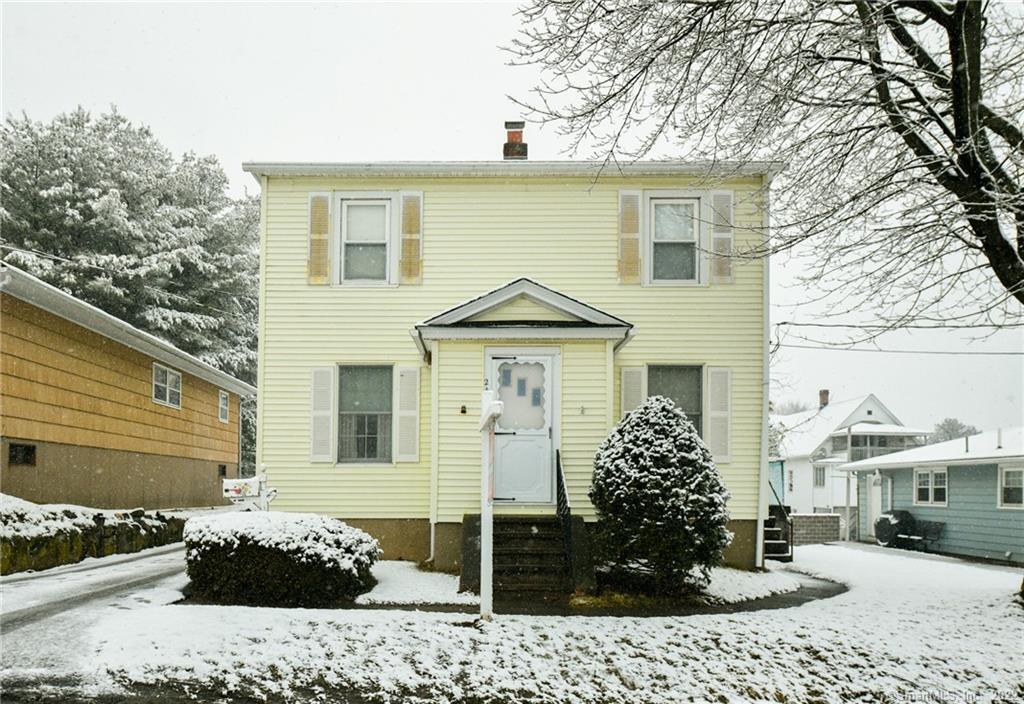 24 Hawthorne Avenue Waterbury CT 06708