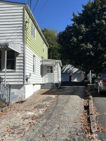 14 Louis Street North Haven CT 06473