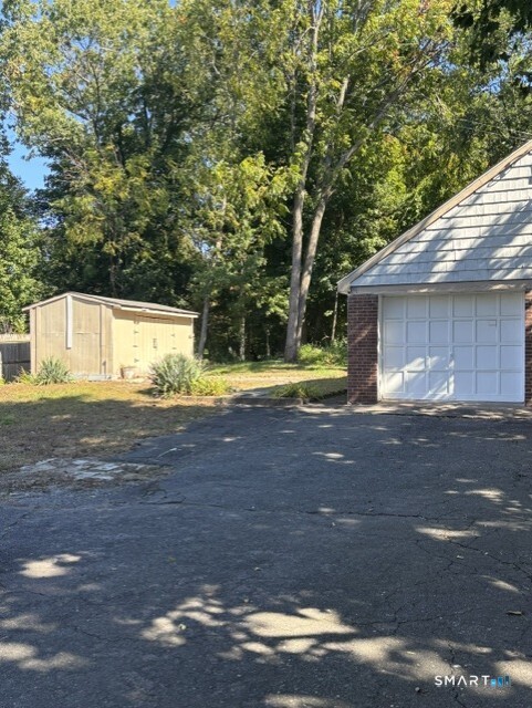 14 Louis Street North Haven CT 06473