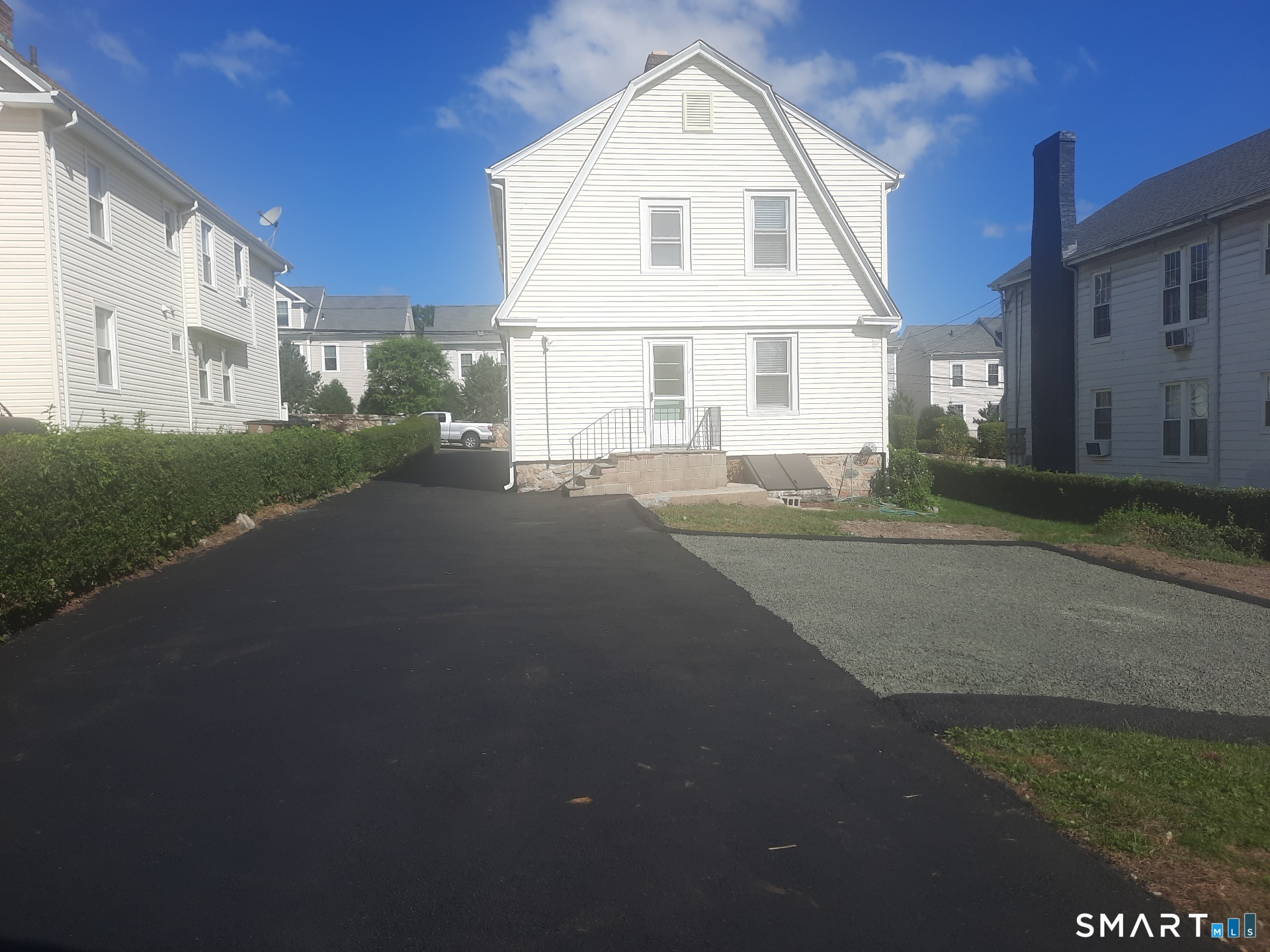 144 Colonial Road Stamford CT 06906