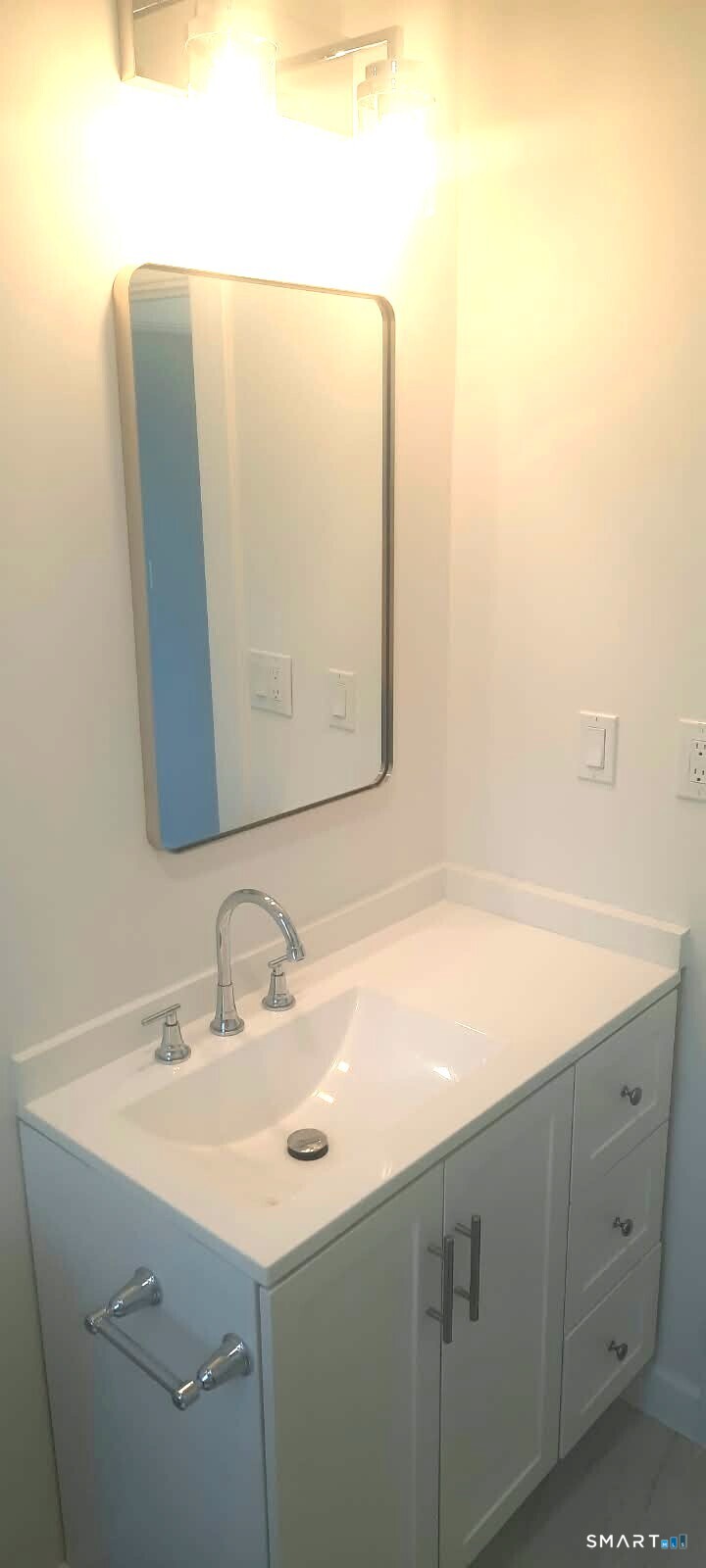 144 Colonial Road Stamford CT 06906