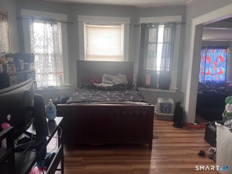 498-500 Wilmot Avenue Bridgeport CT 06605