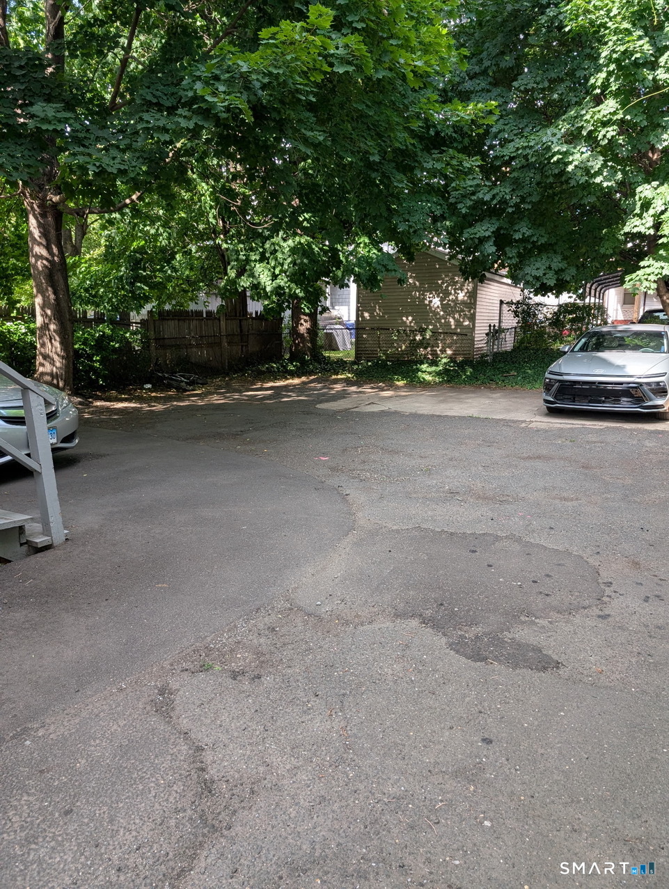 498-500 Wilmot Avenue Bridgeport CT 06605