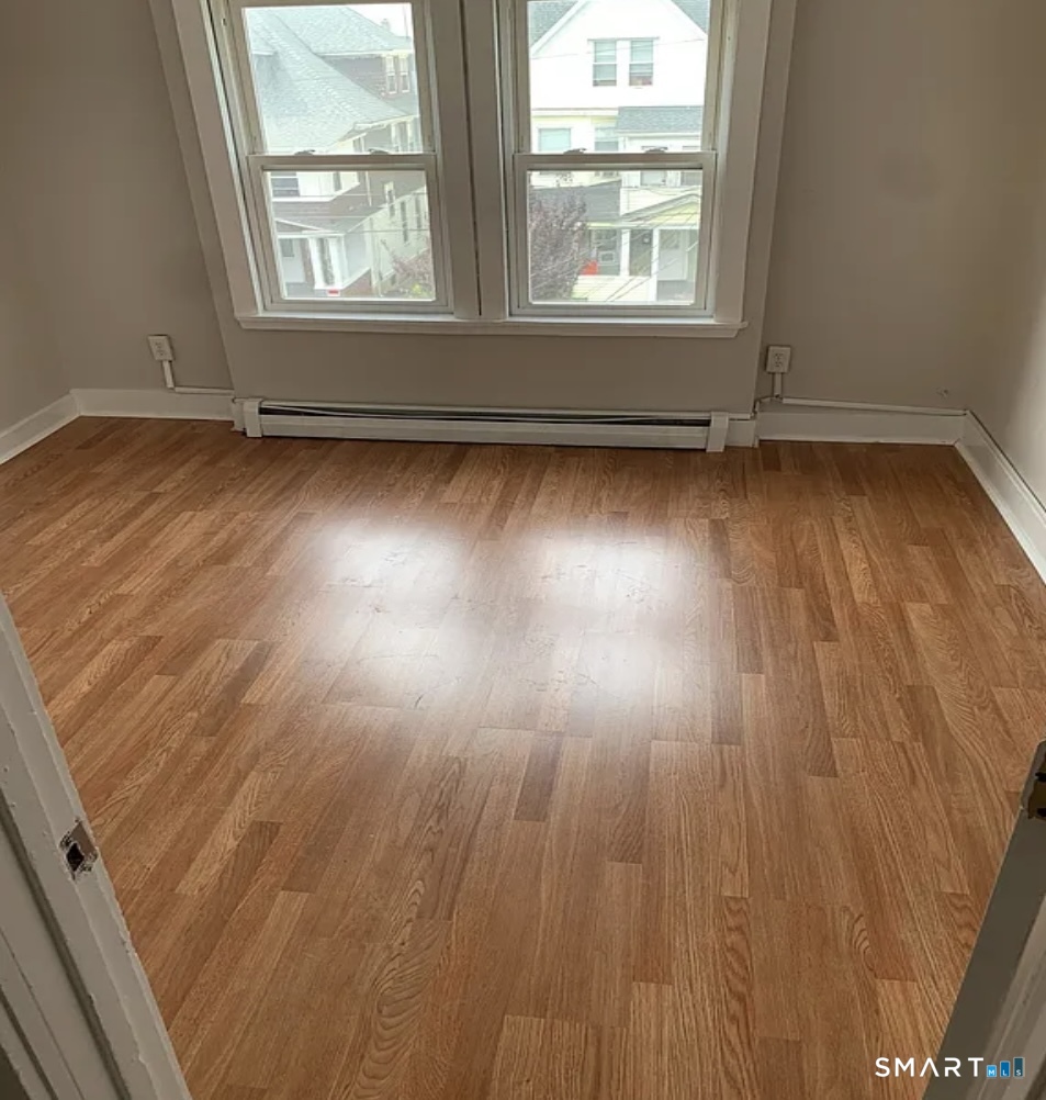 498-500 Wilmot Avenue Bridgeport CT 06605