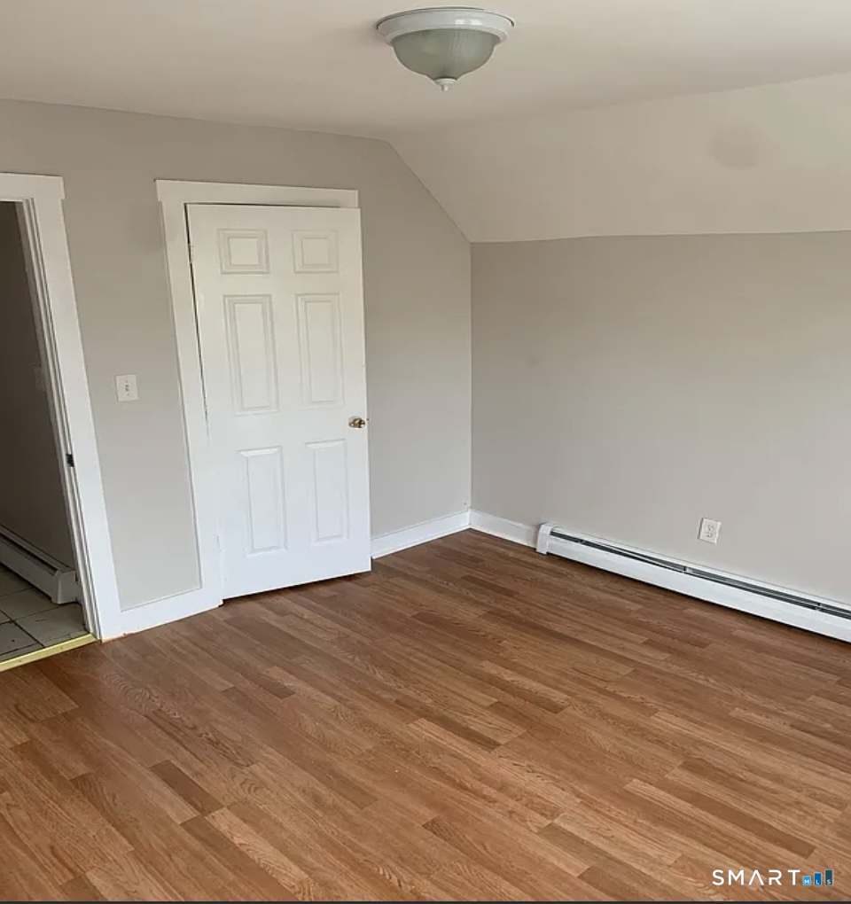 498-500 Wilmot Avenue Bridgeport CT 06605