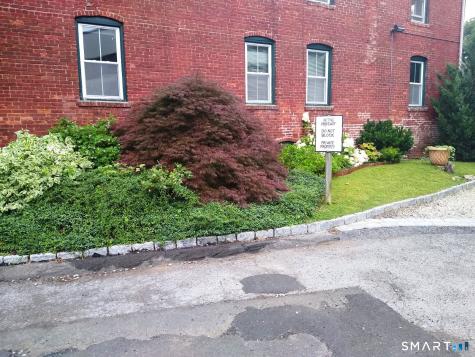 30 Court Street Stamford CT 06902