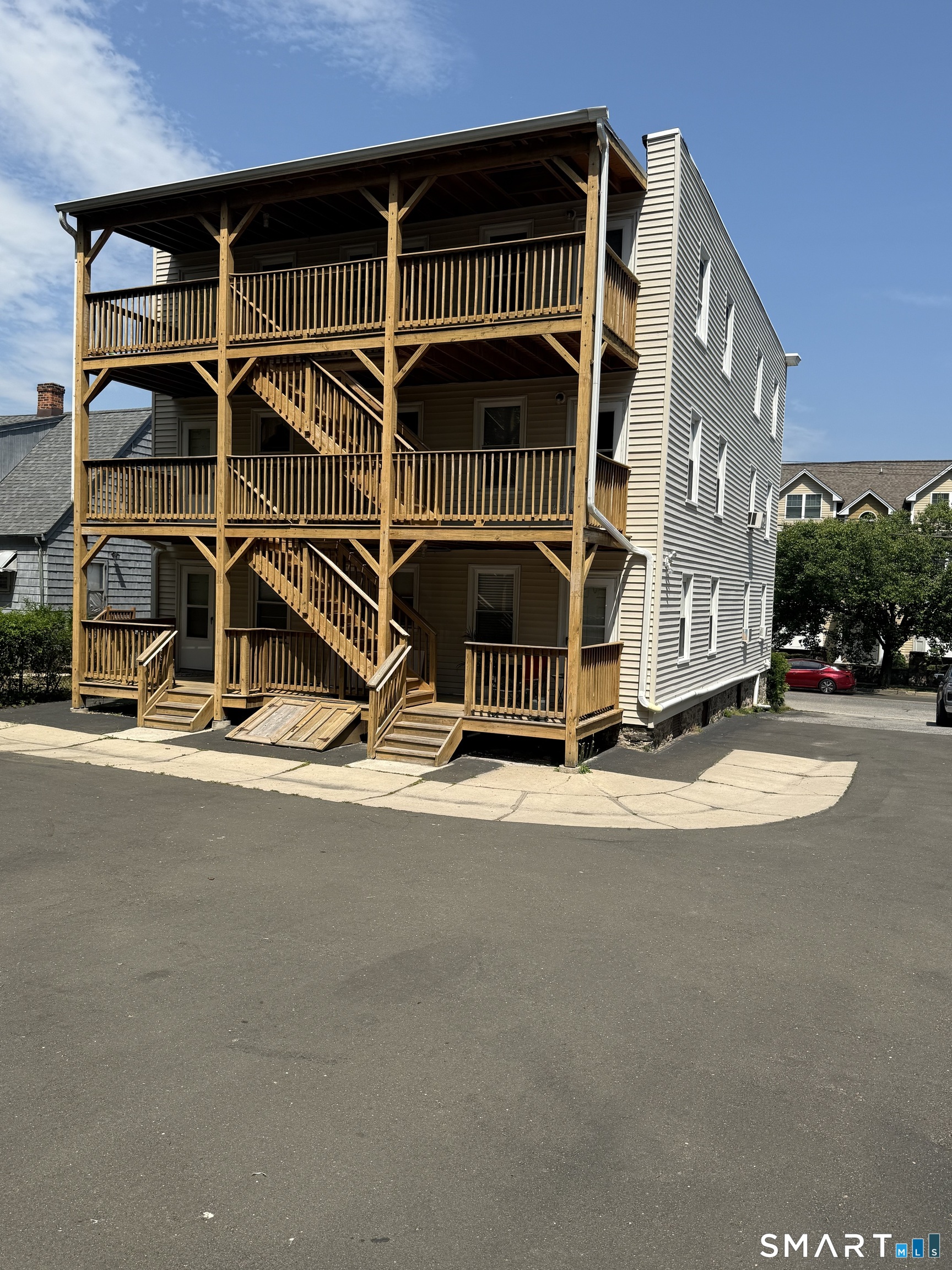 113 Seaside Avenue Stamford CT 06902
