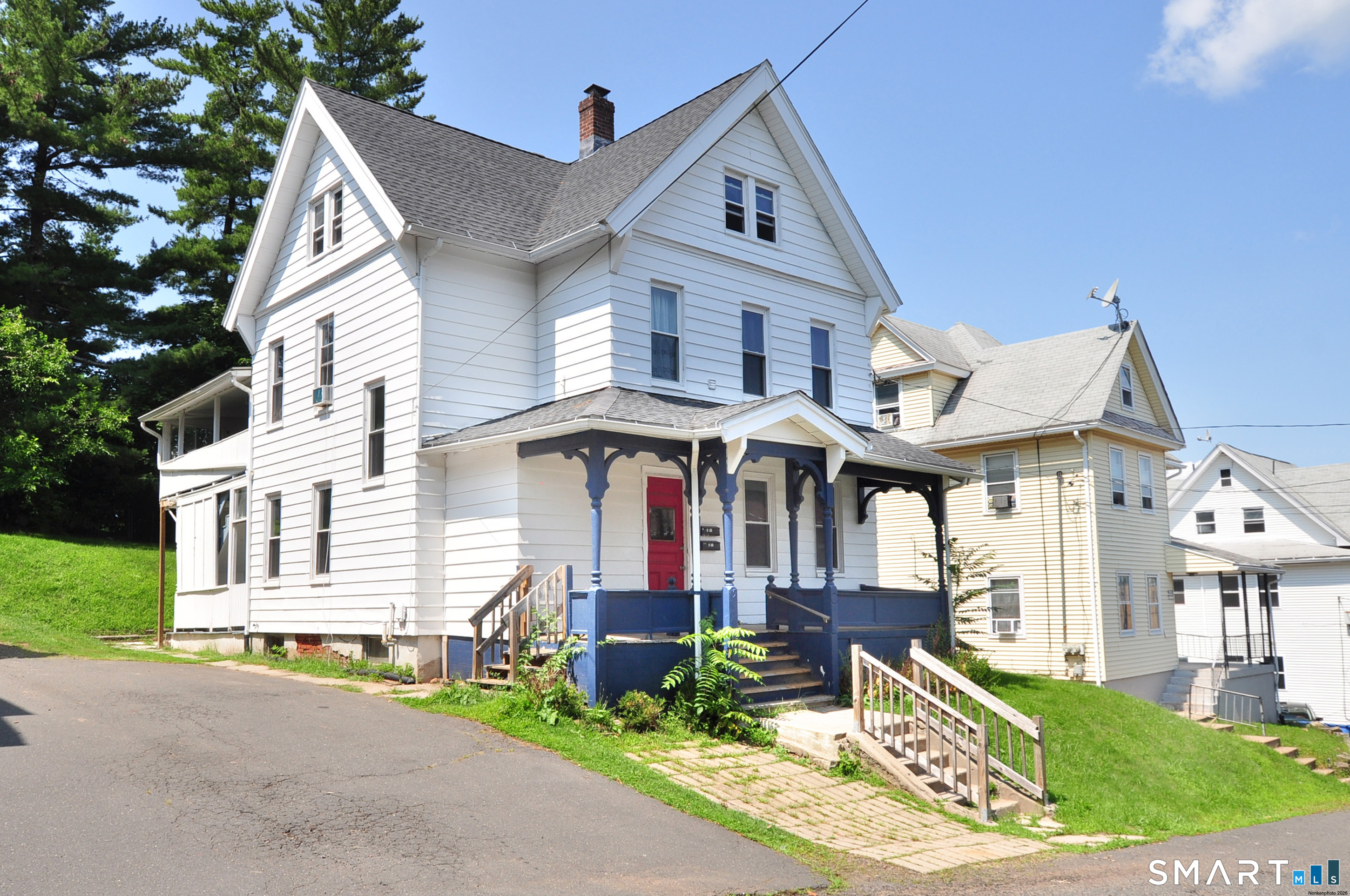 15 Emmons Place New Britain CT 06052