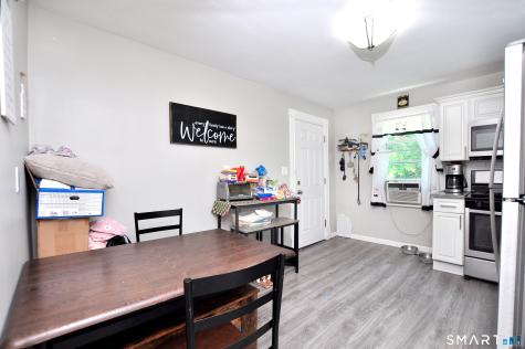 15 Emmons Place New Britain CT 06052