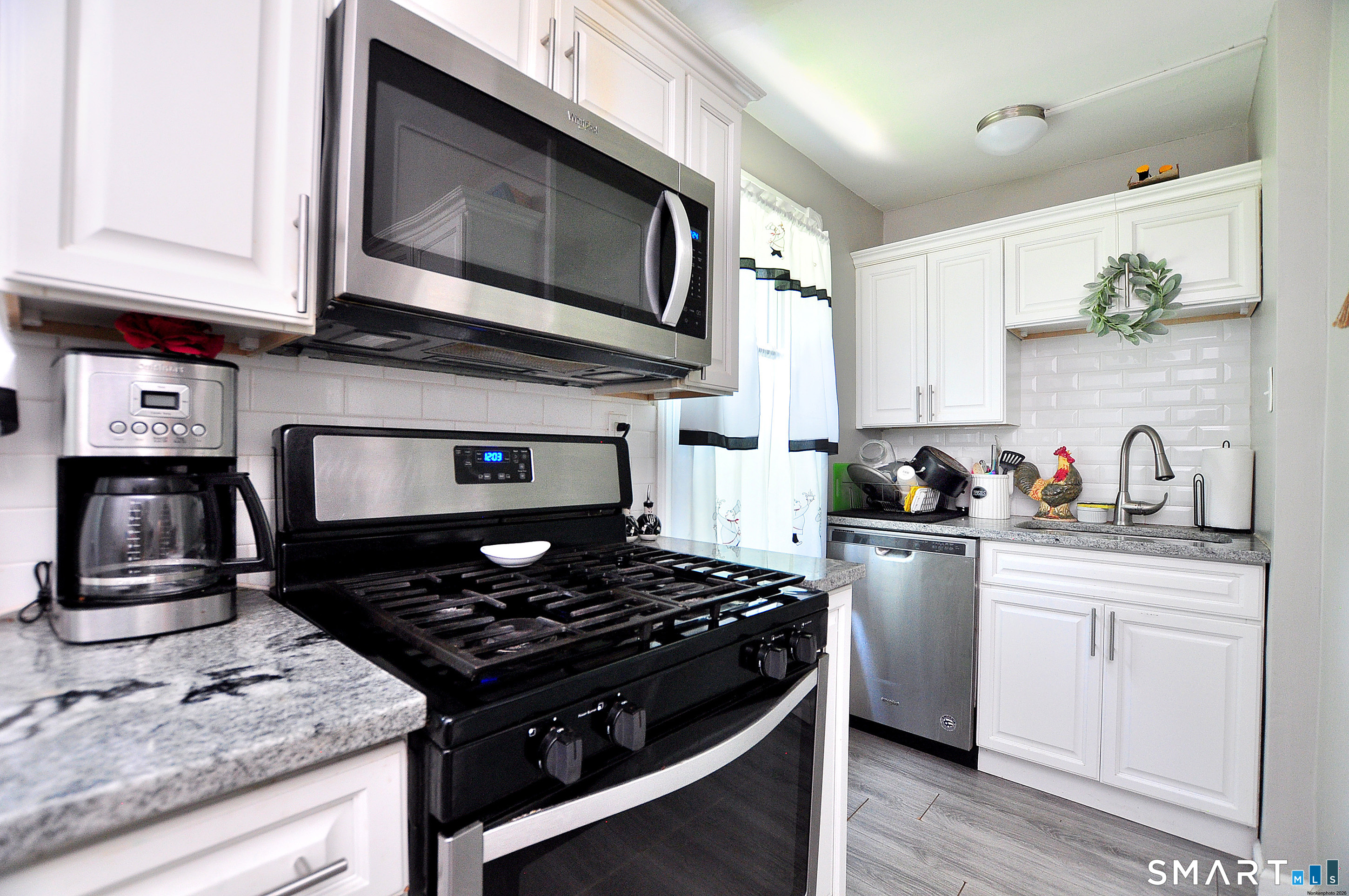 15 Emmons Place New Britain CT 06052