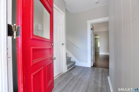 15 Emmons Place New Britain CT 06052