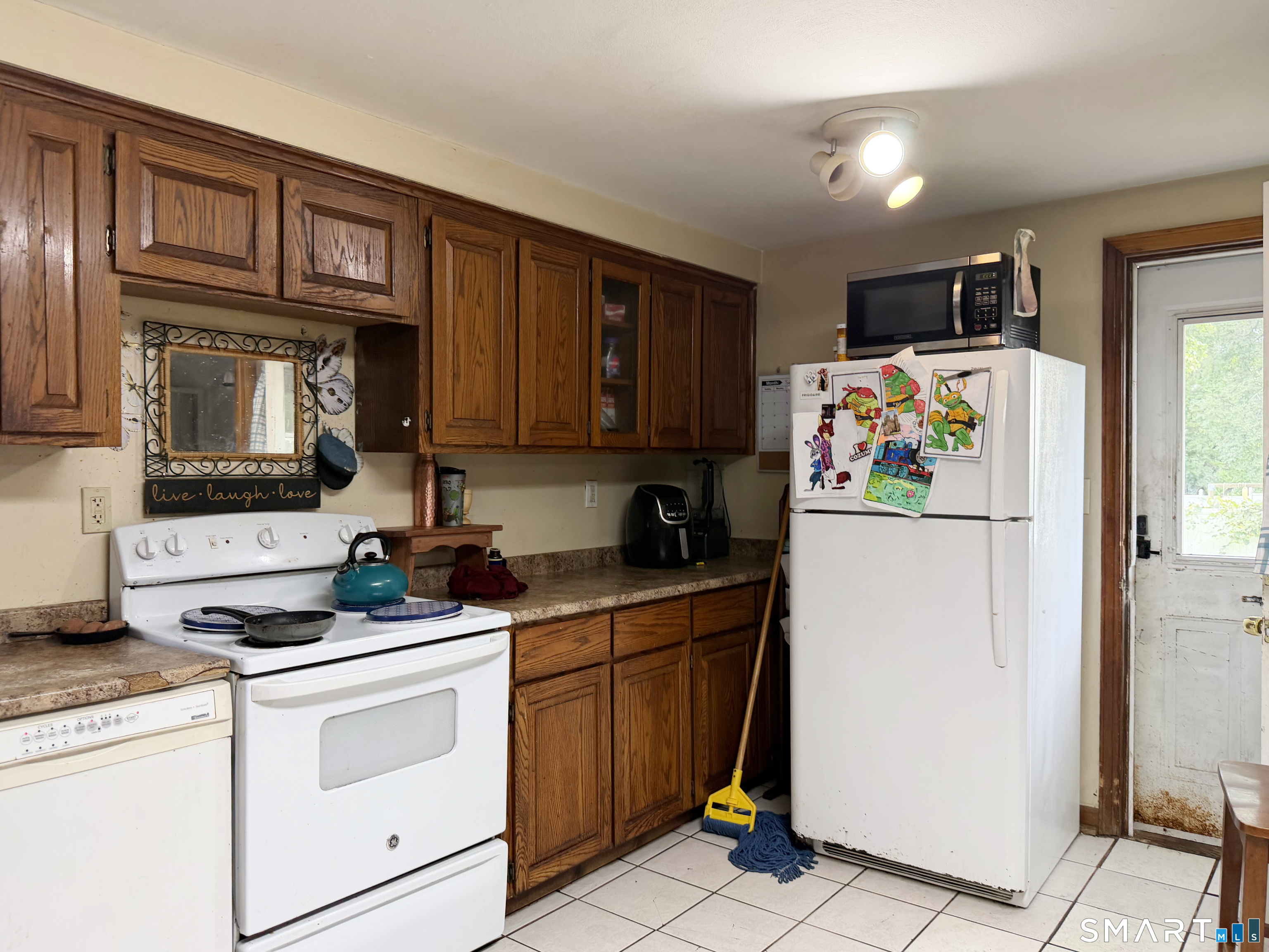 1262 Silver Lane East Hartford CT 06118
