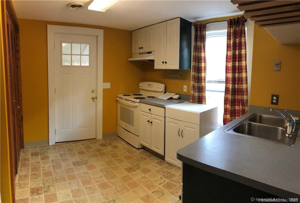 22 Park Street Thomaston CT 06787