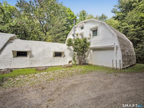 11 Day Road Cornwall CT 06754