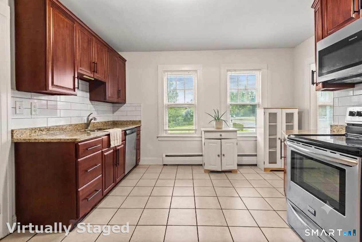 480-482 Hartford Avenue Wethersfield CT 06109