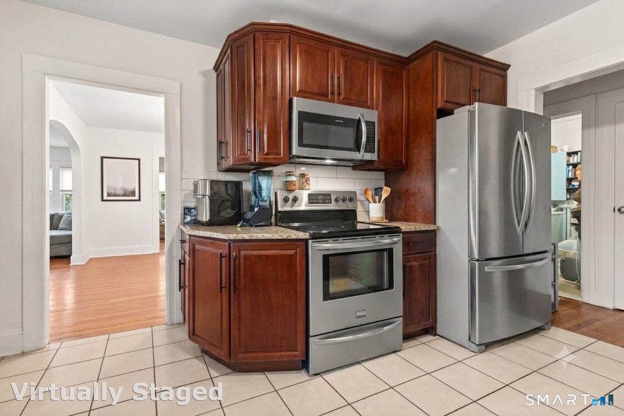 480-482 Hartford Avenue Wethersfield CT 06109