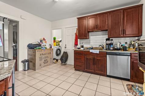 480-482 Hartford Avenue Wethersfield CT 06109