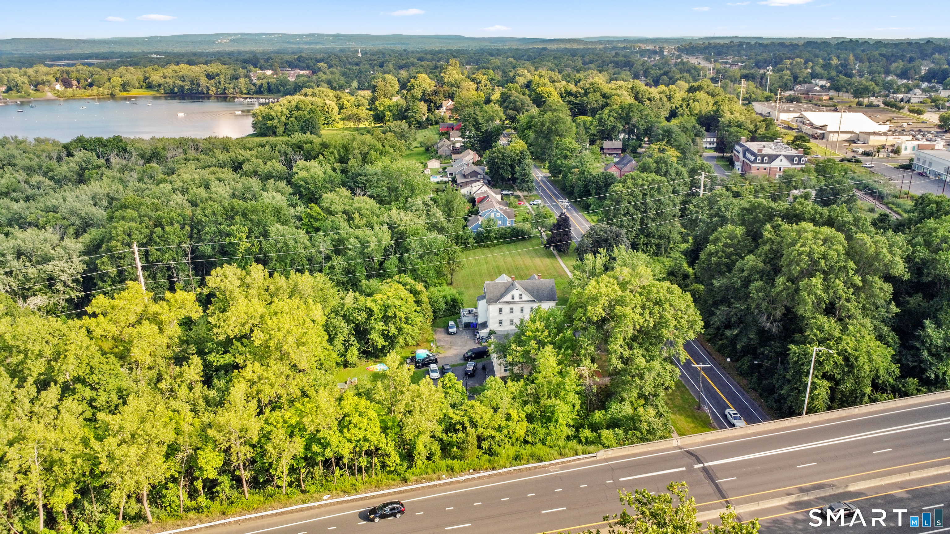 480-482 Hartford Avenue Wethersfield CT 06109