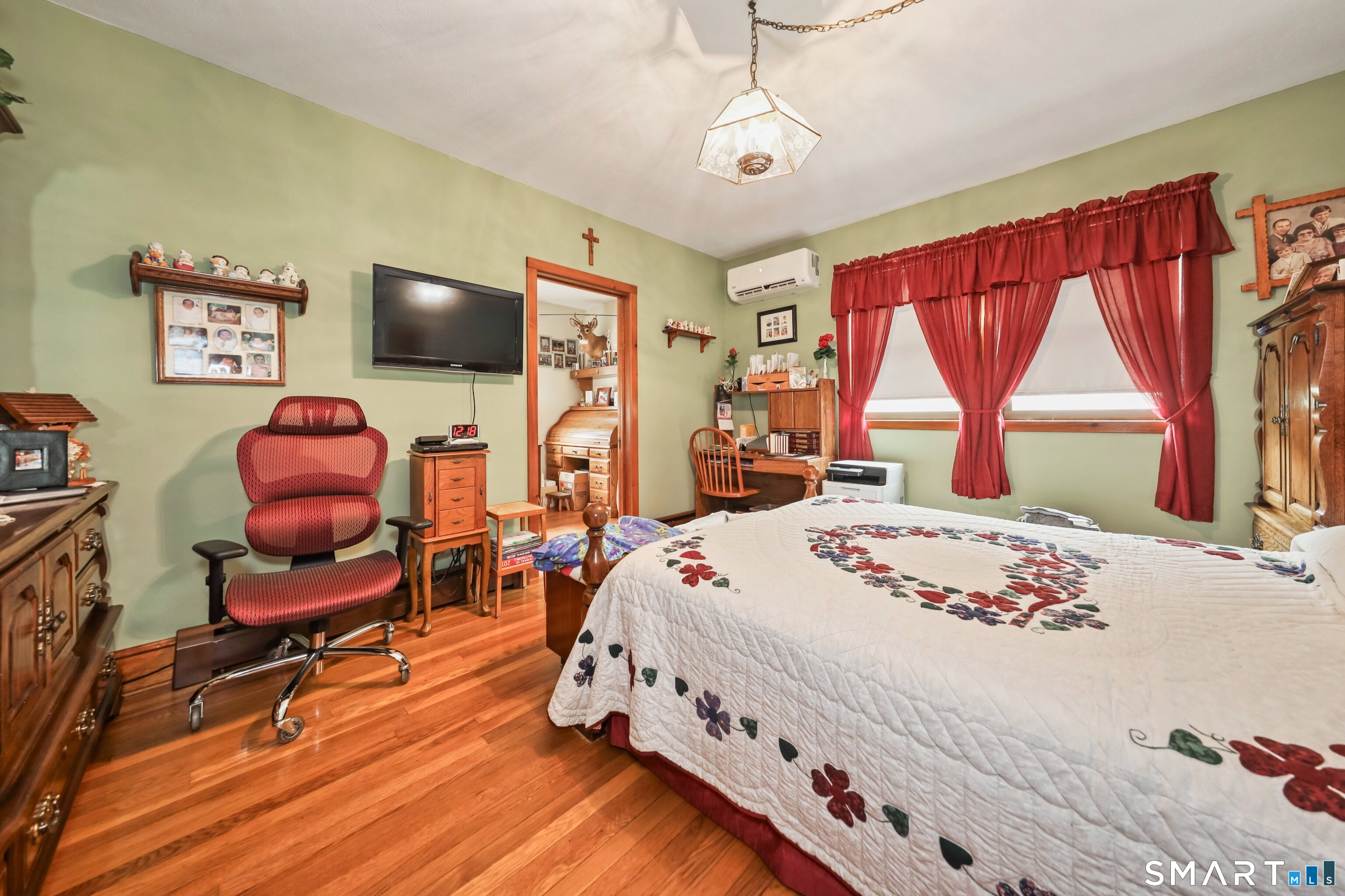 458 Wolcott Street Bristol CT 06010