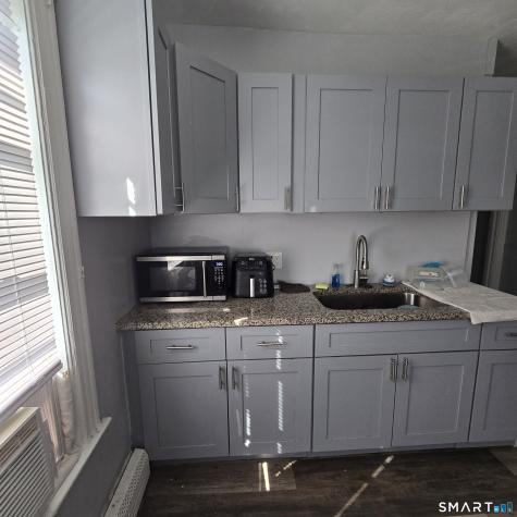 78-80 Sisson Avenue Hartford CT 06106