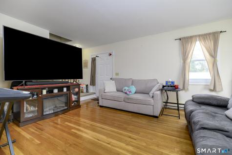 55 New Norwalk Road New Canaan CT 06840