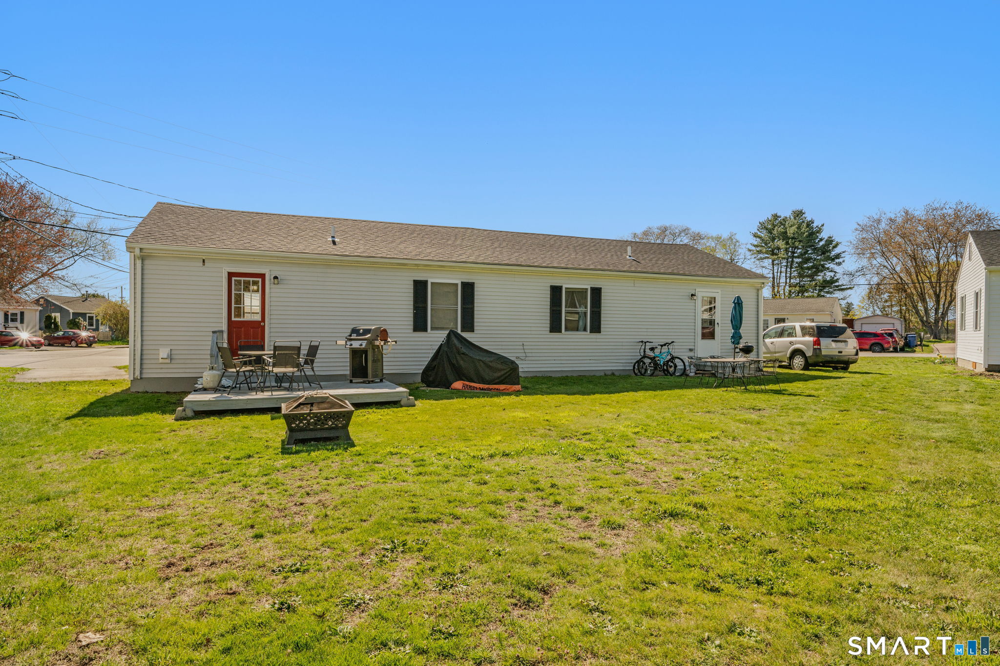 158 Midway Oval Groton CT 06340