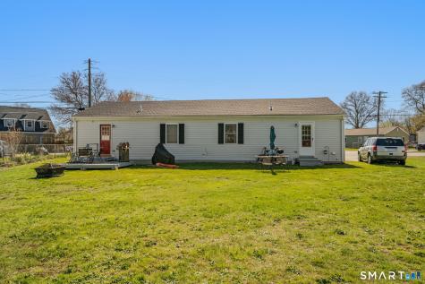 158 Midway Oval Groton CT 06340
