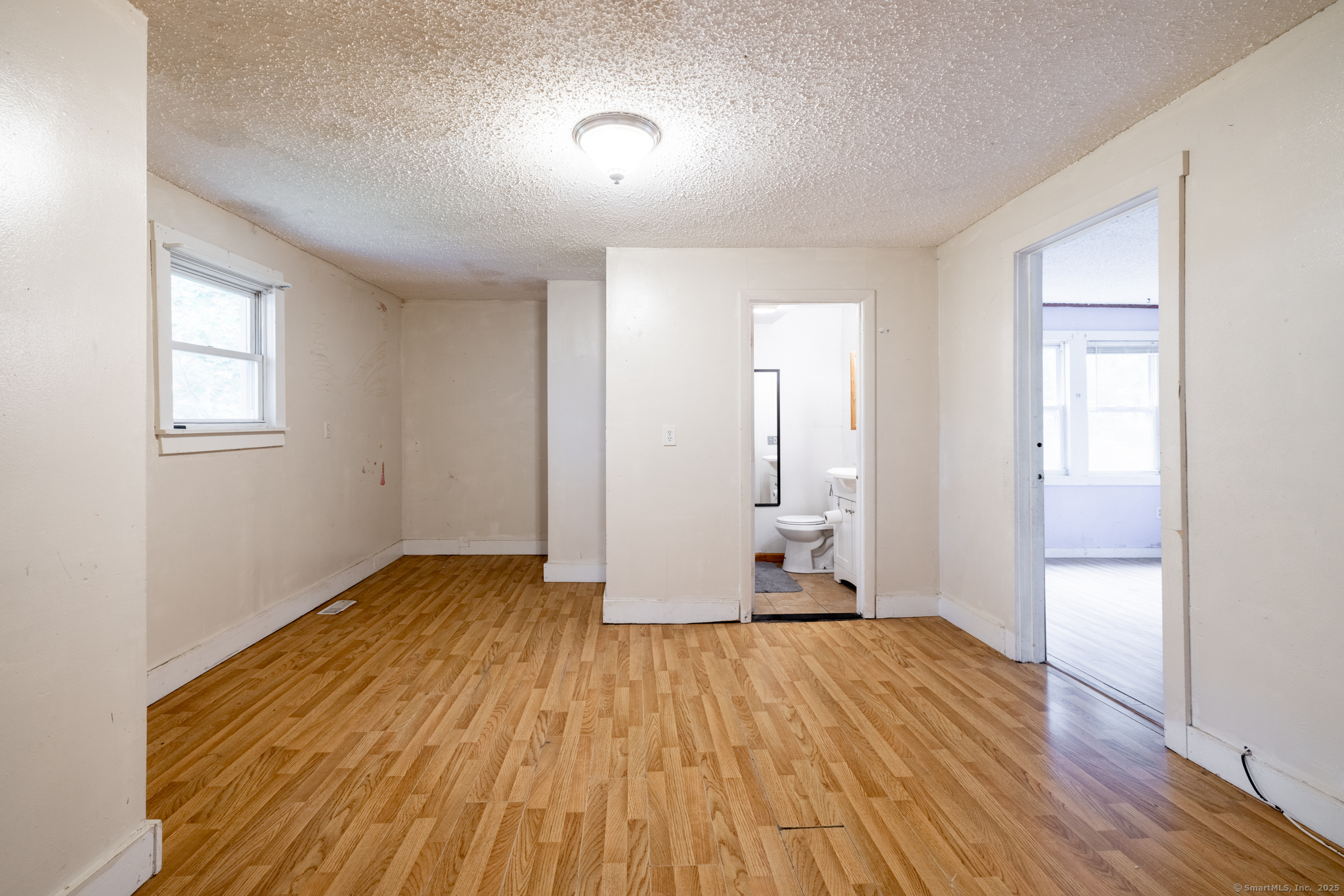 22 Lakeview Street East Hampton CT 06424