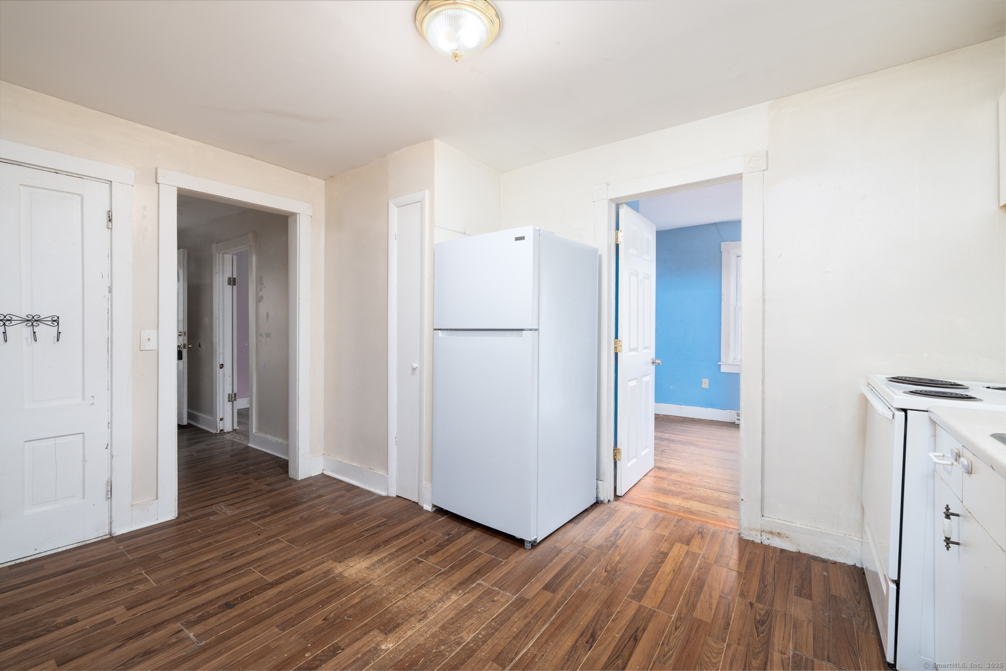 22 Lakeview Street East Hampton CT 06424