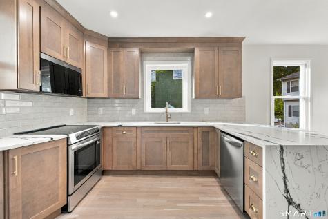 18 Booth Place Greenwich CT 06830