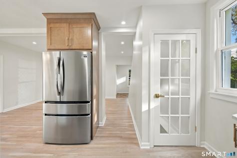 18 Booth Place Greenwich CT 06830