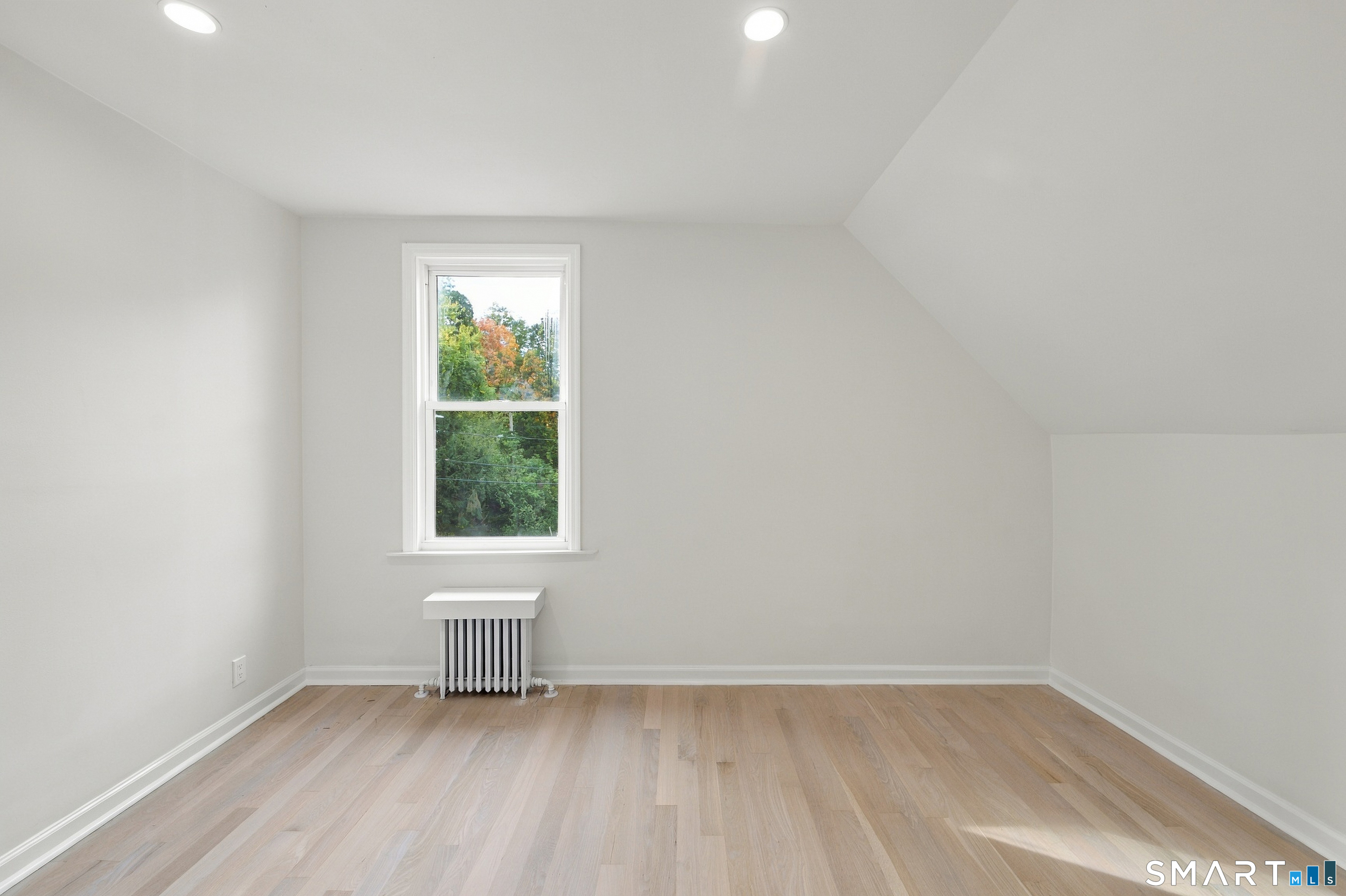 18 Booth Place Greenwich CT 06830