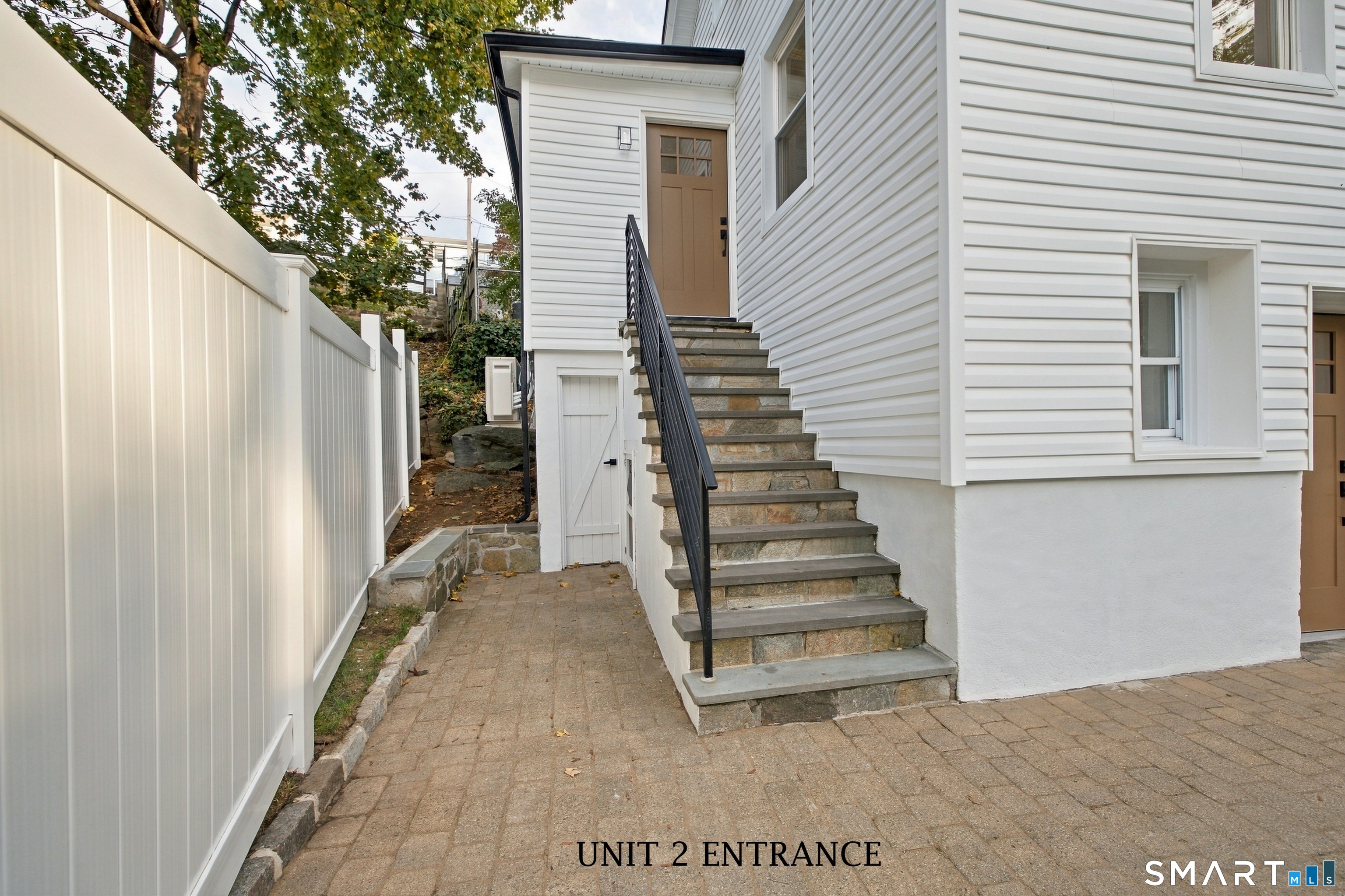 18 Booth Place Greenwich CT 06830