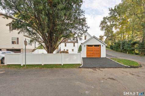 18 Booth Place Greenwich CT 06830