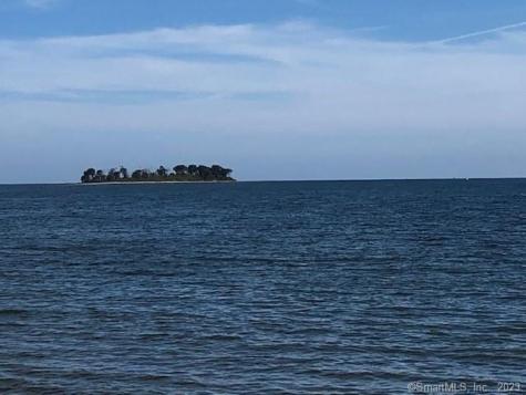 4 Park Avenue Milford CT 06460