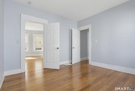 869 Central Avenue Bridgeport CT 06607