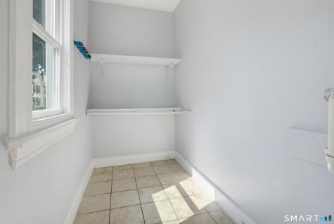 869 Central Avenue Bridgeport CT 06607