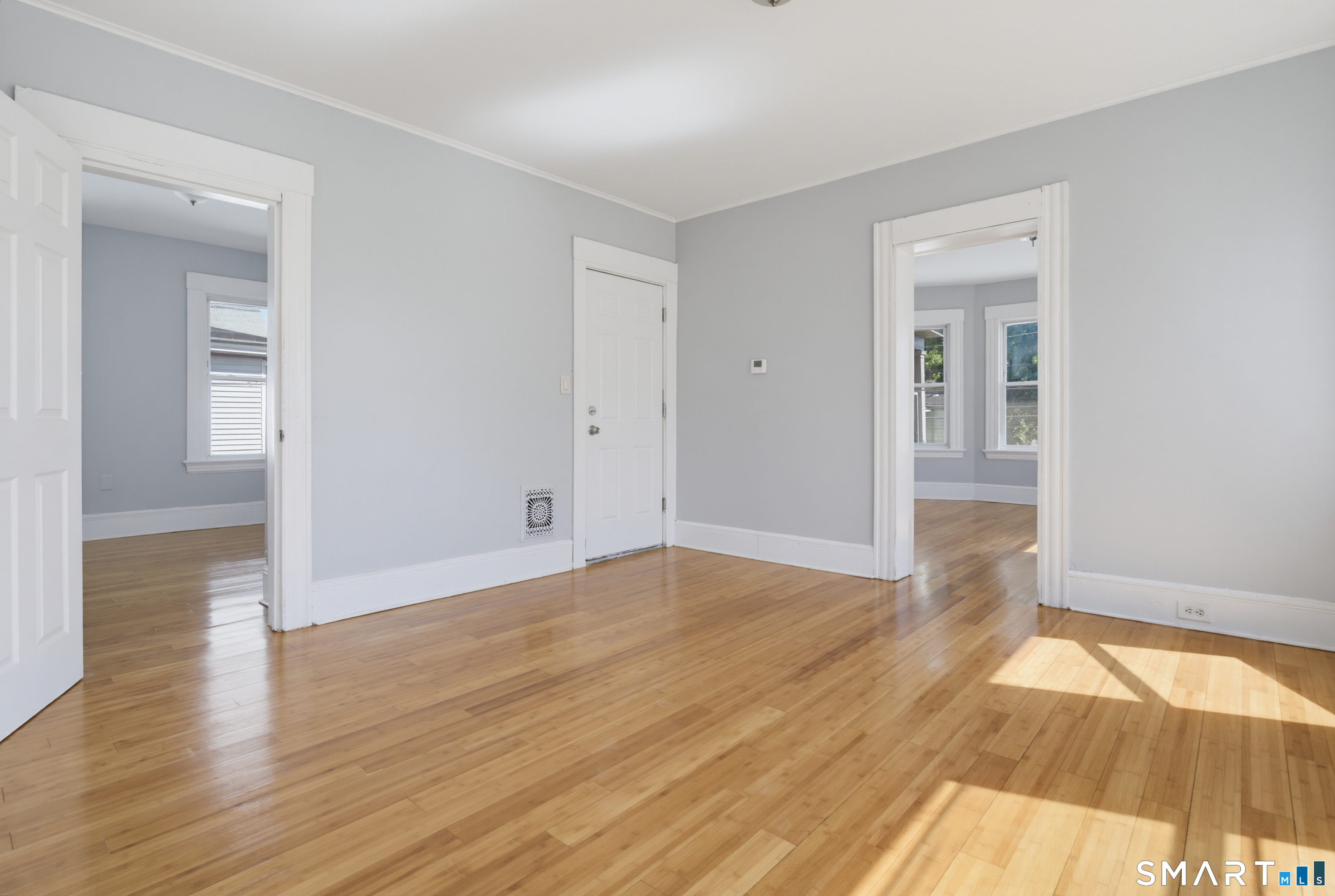 869 Central Avenue Bridgeport CT 06607