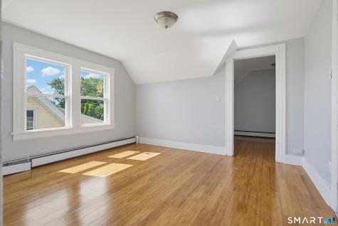 869 Central Avenue Bridgeport CT 06607