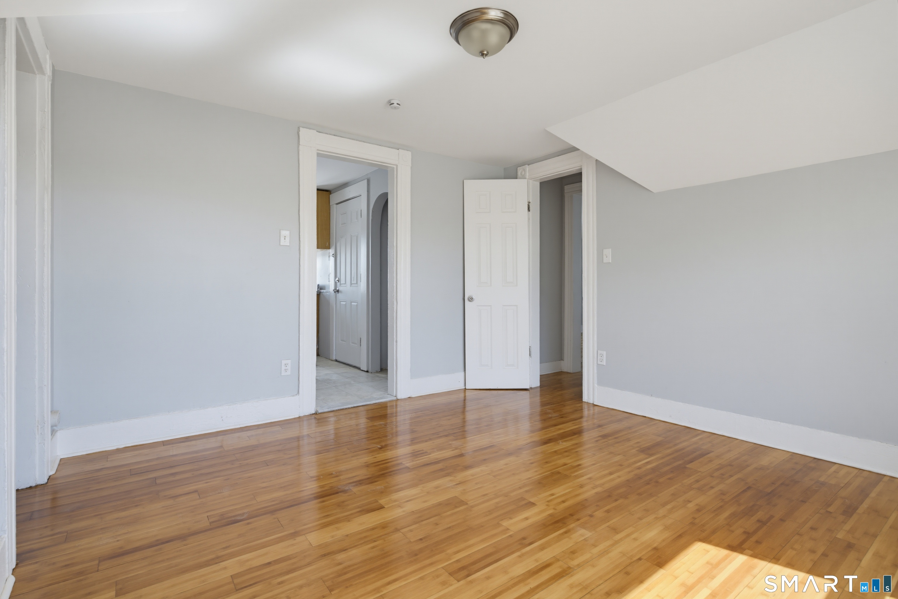869 Central Avenue Bridgeport CT 06607