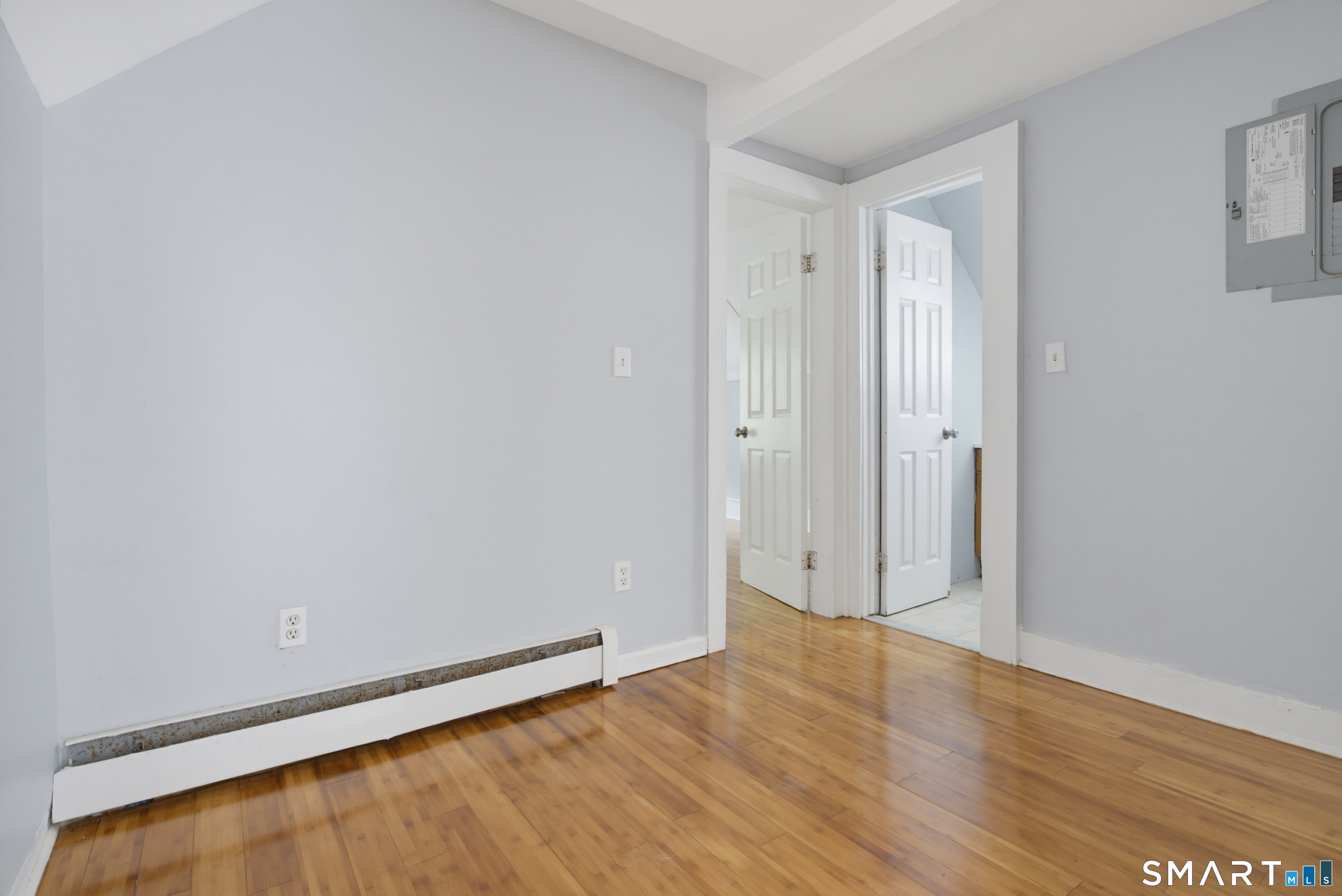 869 Central Avenue Bridgeport CT 06607