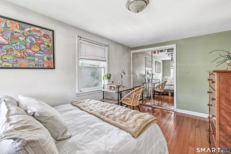 110-112 Dirienzo Heights Derby CT 06418