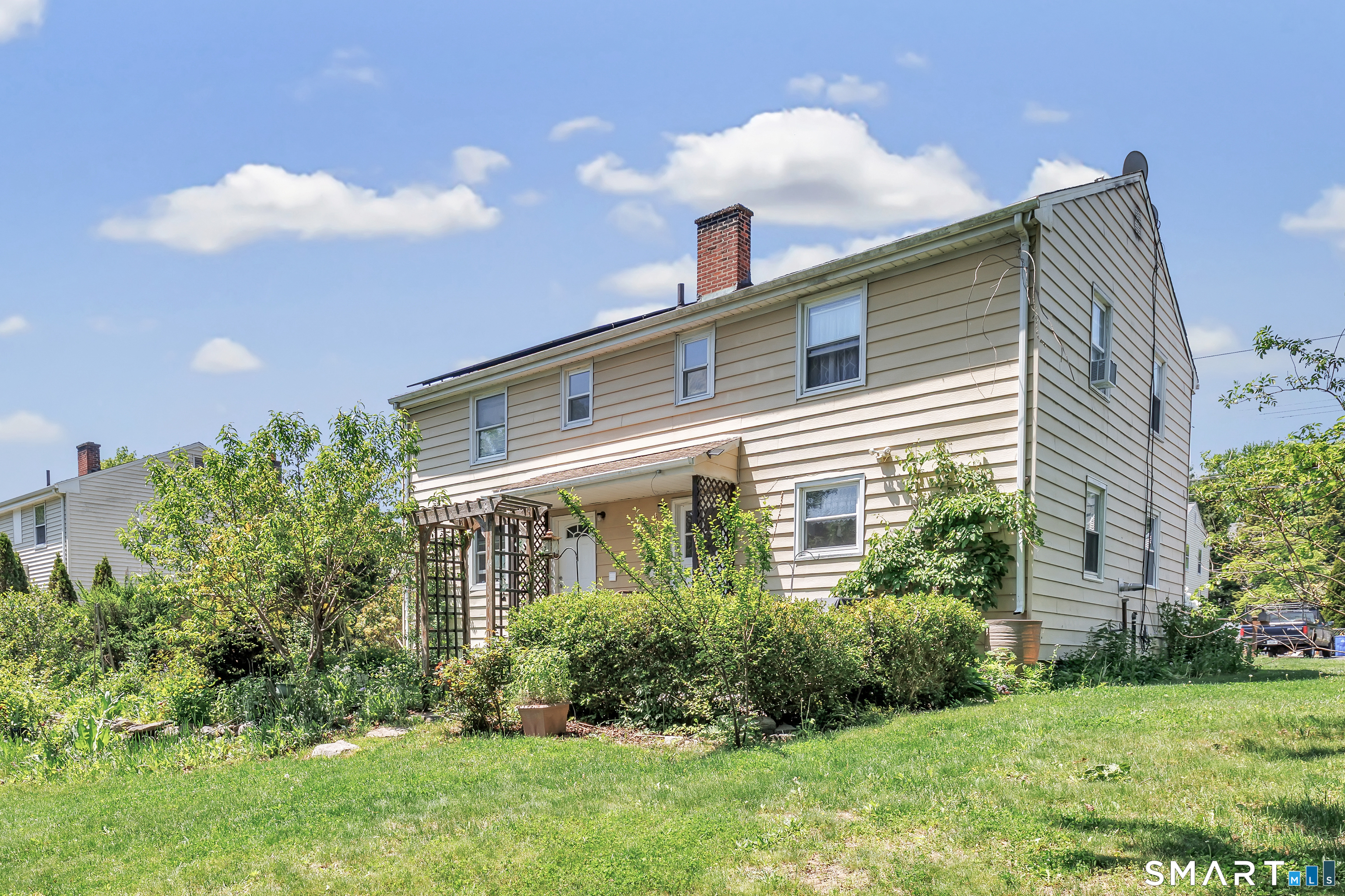 110-112 Dirienzo Heights Derby CT 06418