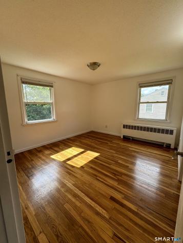 110-112 Dirienzo Heights Derby CT 06418