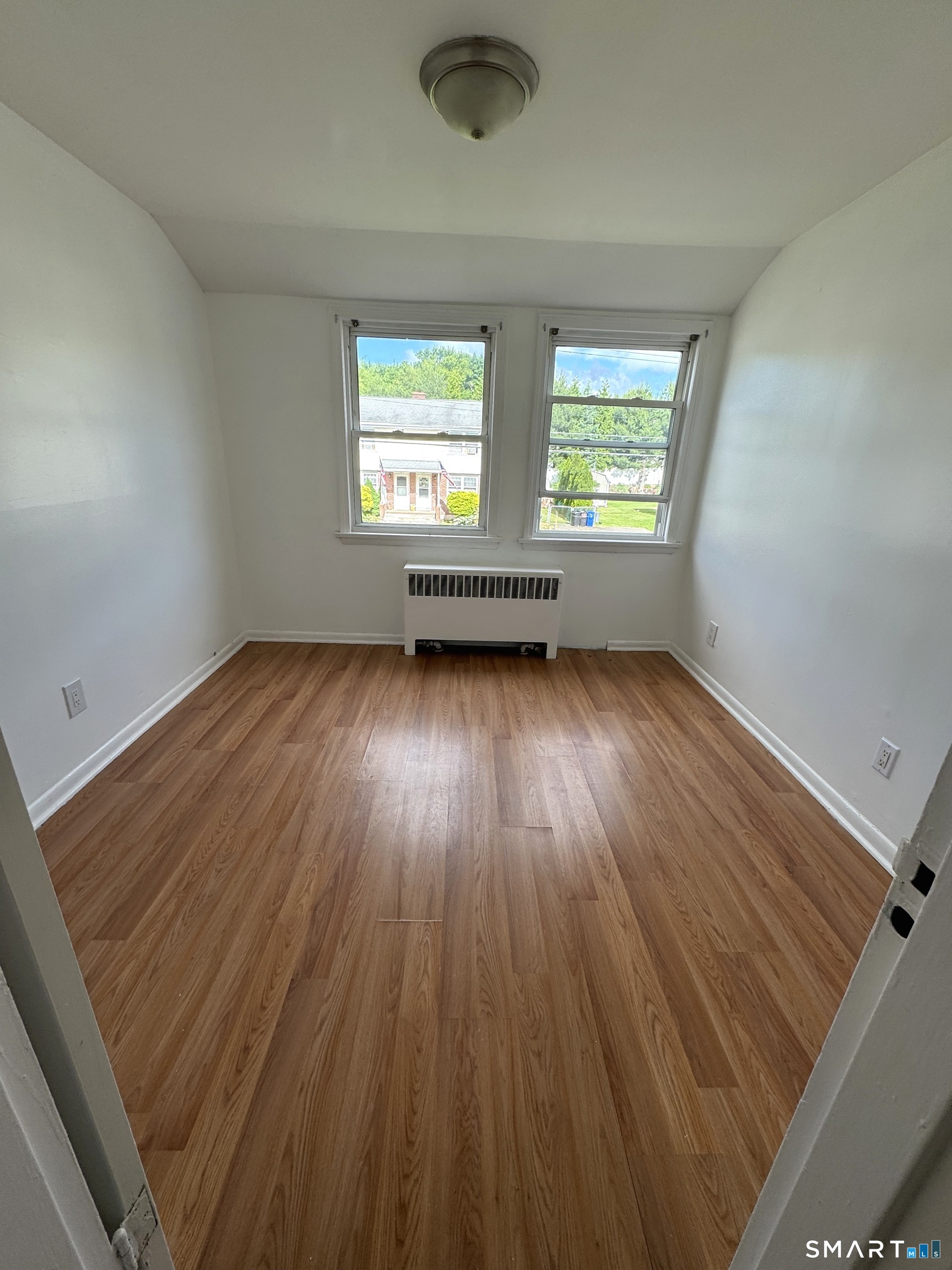 110-112 Dirienzo Heights Derby CT 06418