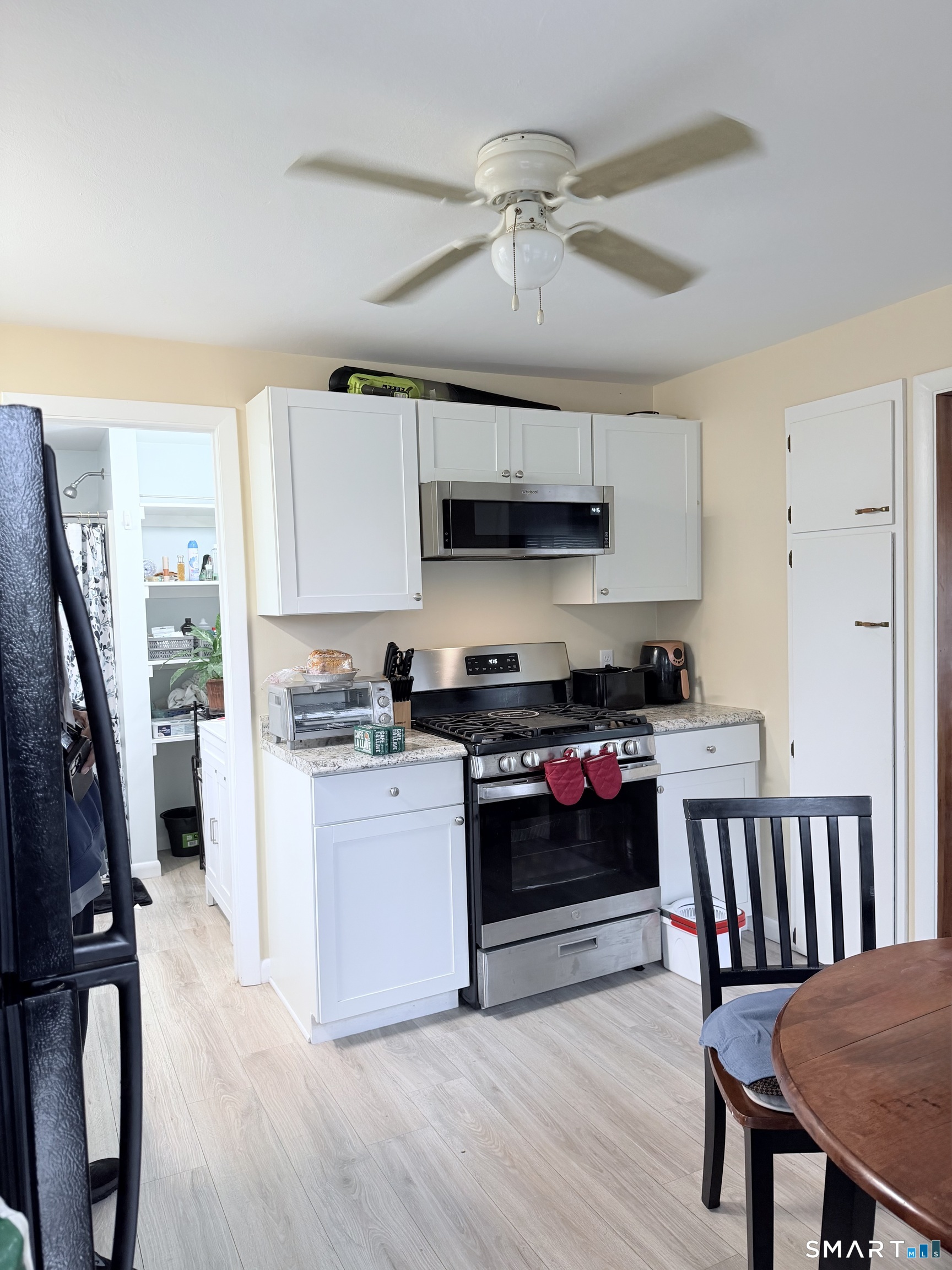 49 Chappell Street New London CT 06320