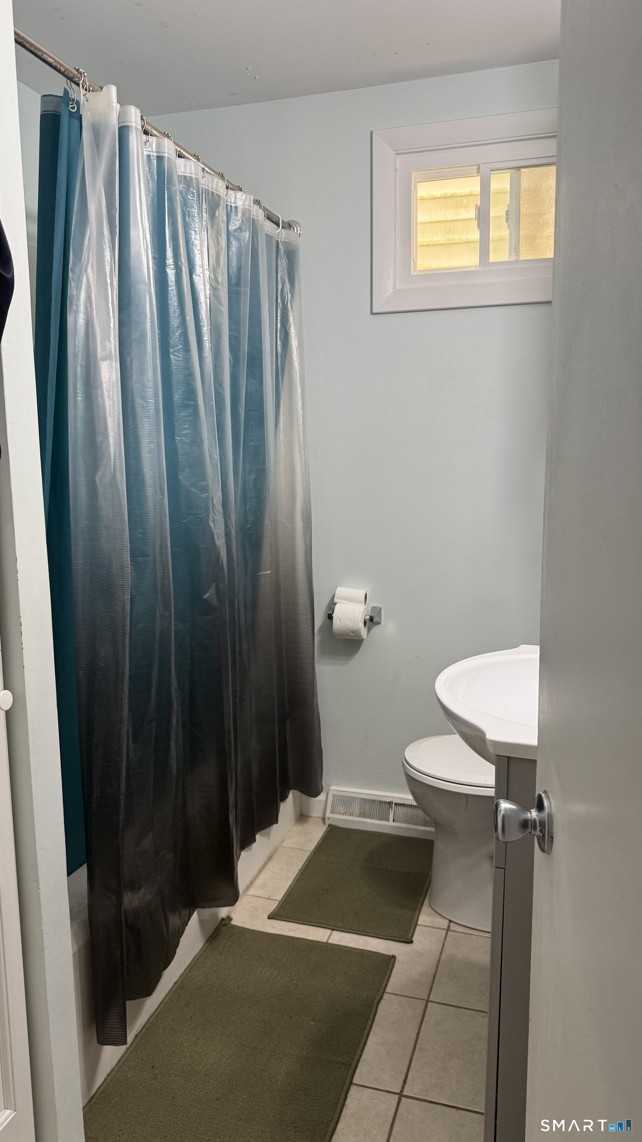 49 Chappell Street New London CT 06320