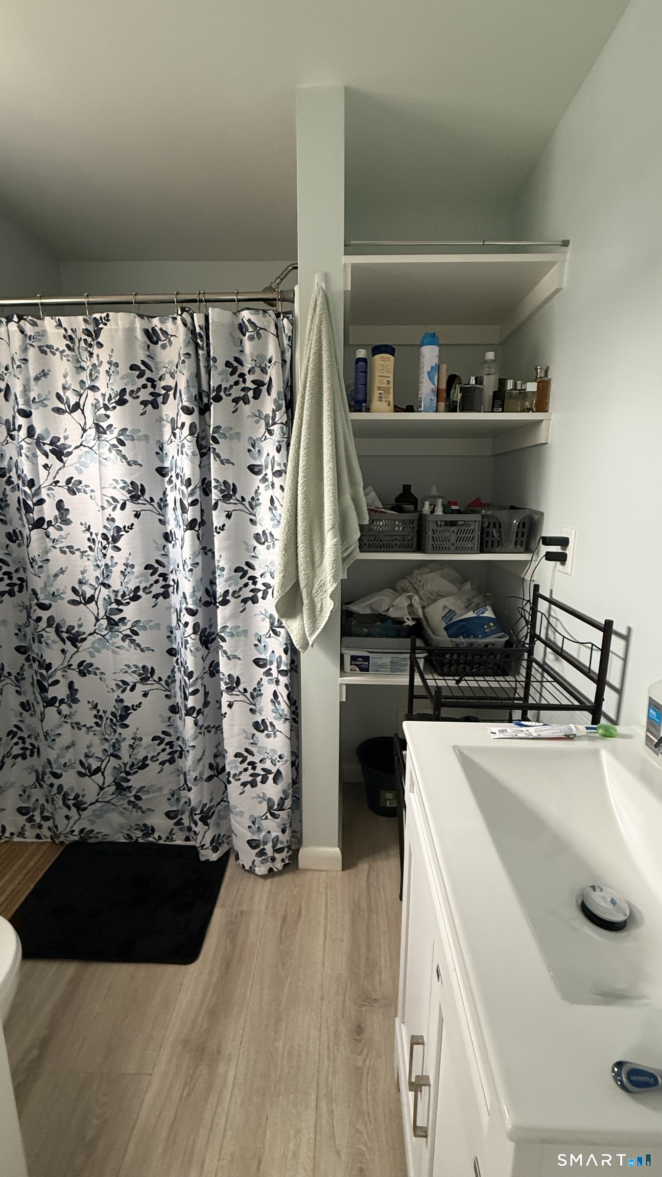 49 Chappell Street New London CT 06320